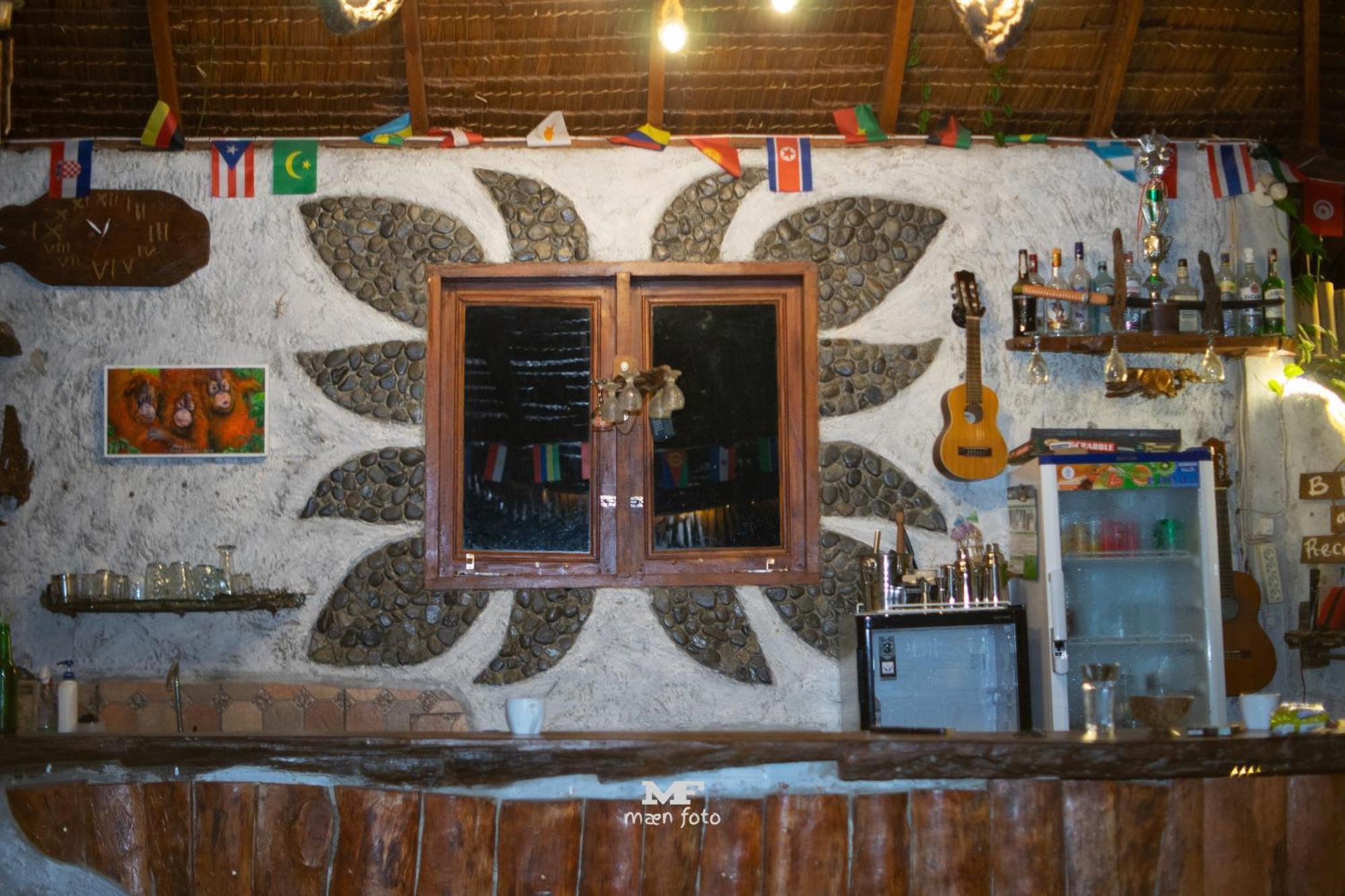 Eco Trekking Lodge, Bar & Jungle Tour'S Bukit Lawang Exterior foto